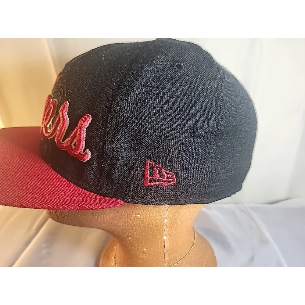 Wisconsin Badgers New Era Fitted Hat - Size 7 5/8‎ NCAA Cap
